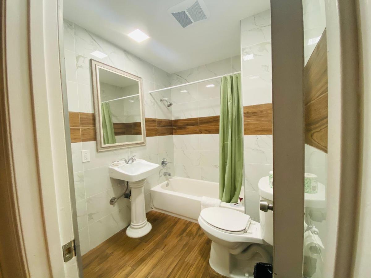 Hotel Casa Blanca & 4*